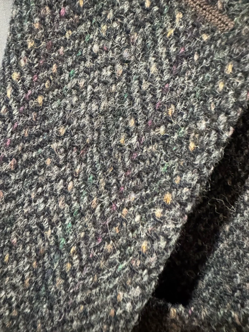 VTG Harris Tweed Blazer Wool Sport Coat Charcoal Grey Herringbone with Donegal - Picture 4 of 16